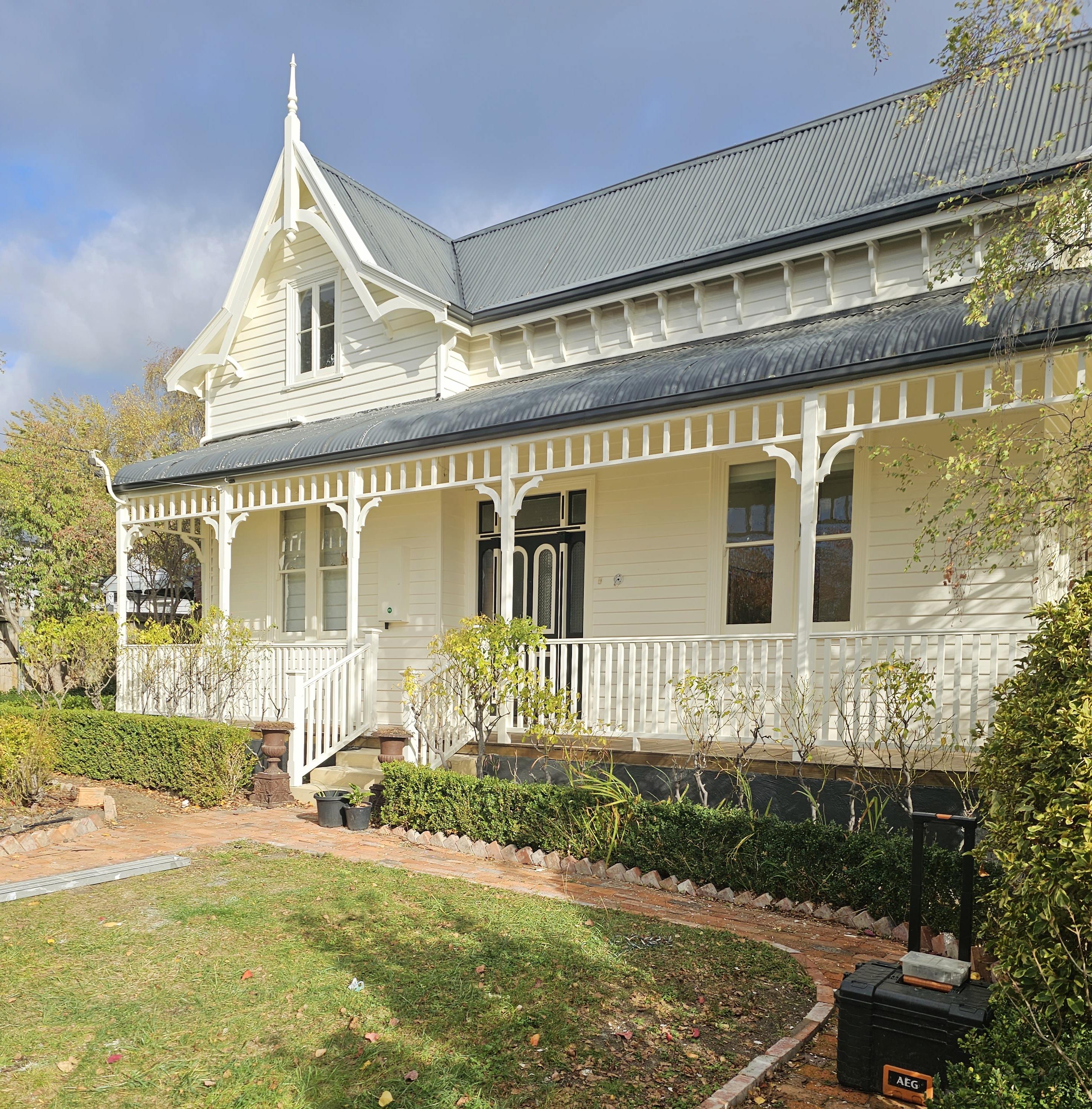 montagu-street-new-town-exterior-repaint-finished