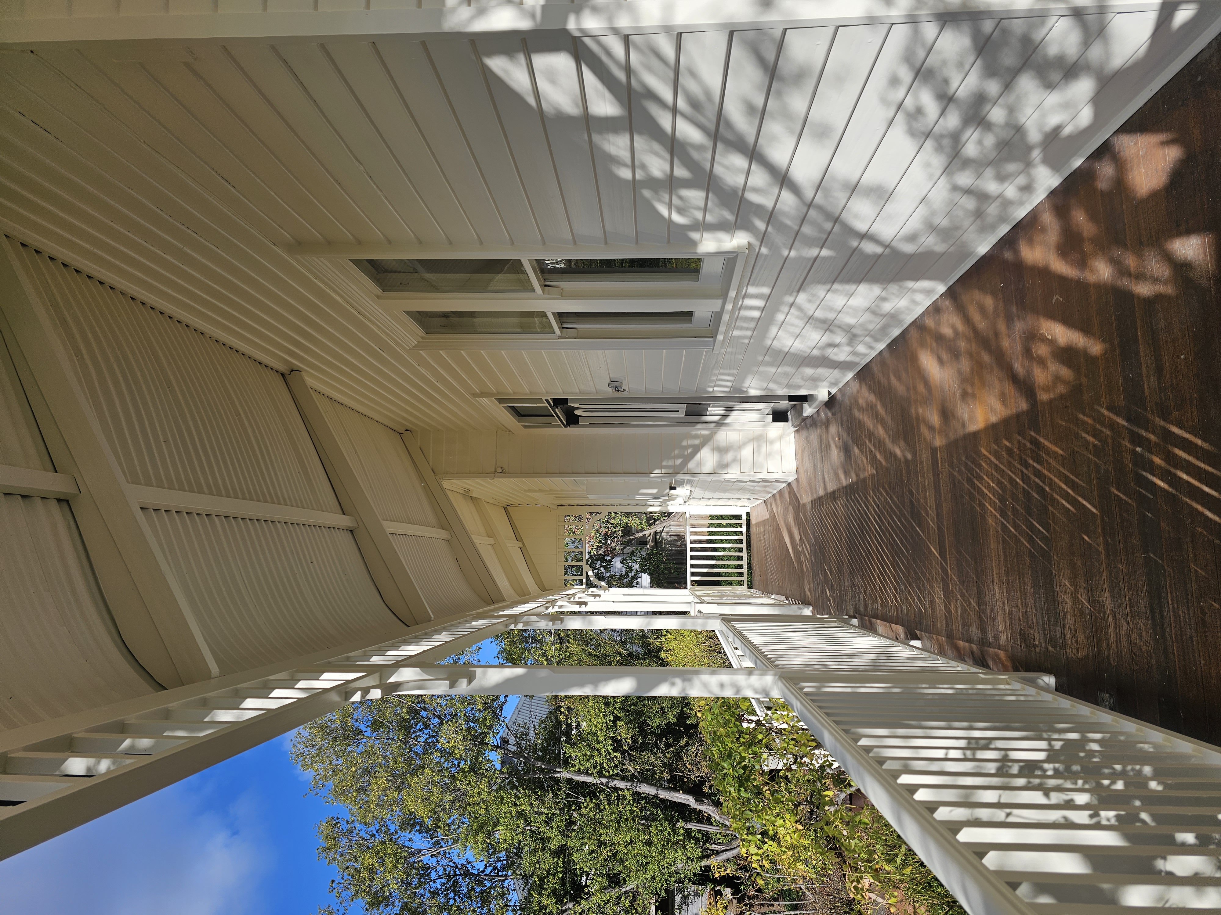 painted-weatherboards-montagu-street-new-town